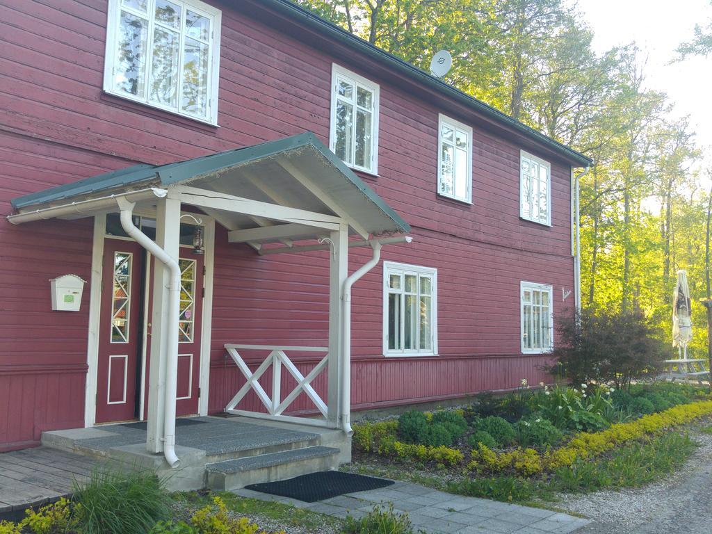 Mamma Mia Guest House Kardla Bagian luar foto
